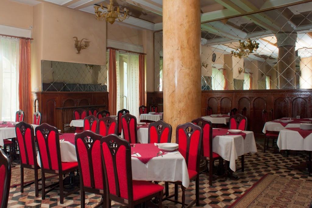 Hotel Cerna Băile Herculane エクステリア 写真