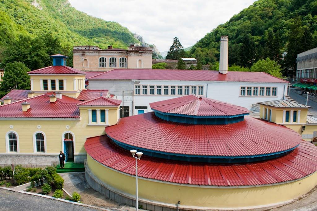 Hotel Cerna Băile Herculane エクステリア 写真