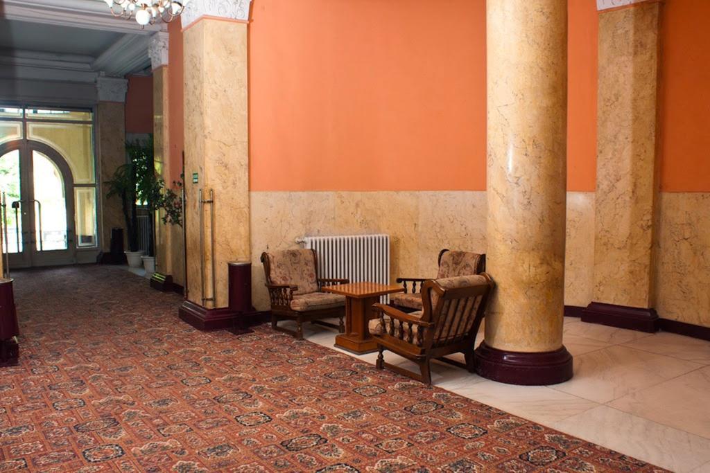 Hotel Cerna Băile Herculane エクステリア 写真