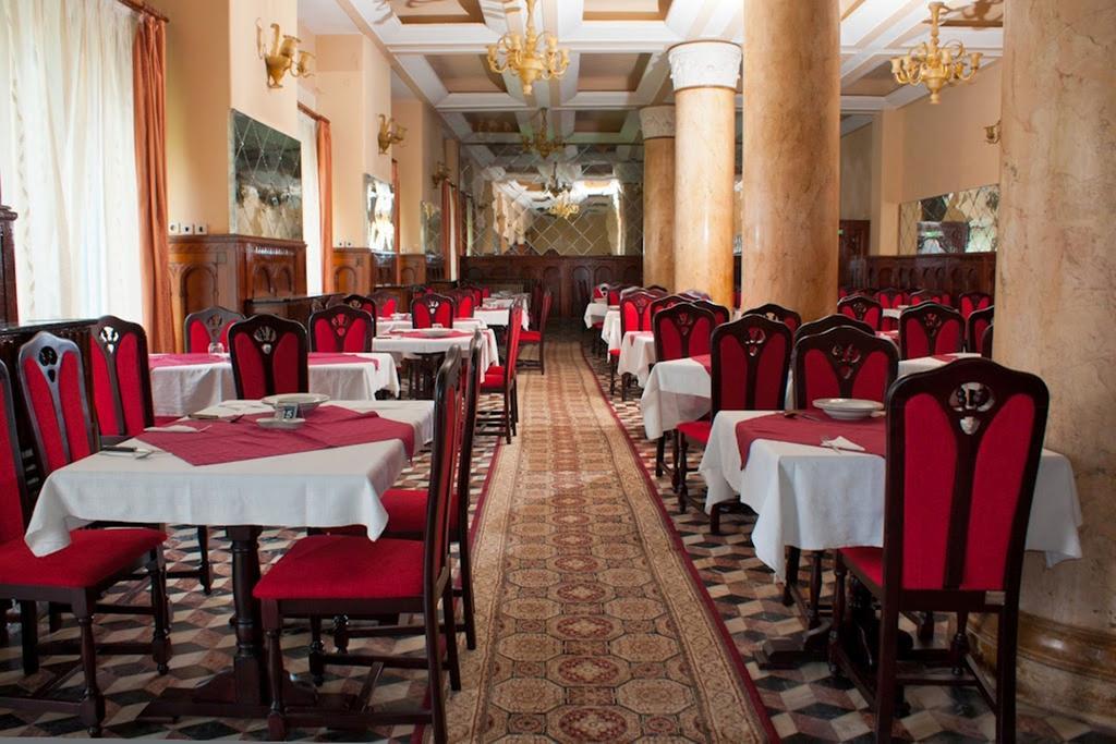 Hotel Cerna Băile Herculane エクステリア 写真
